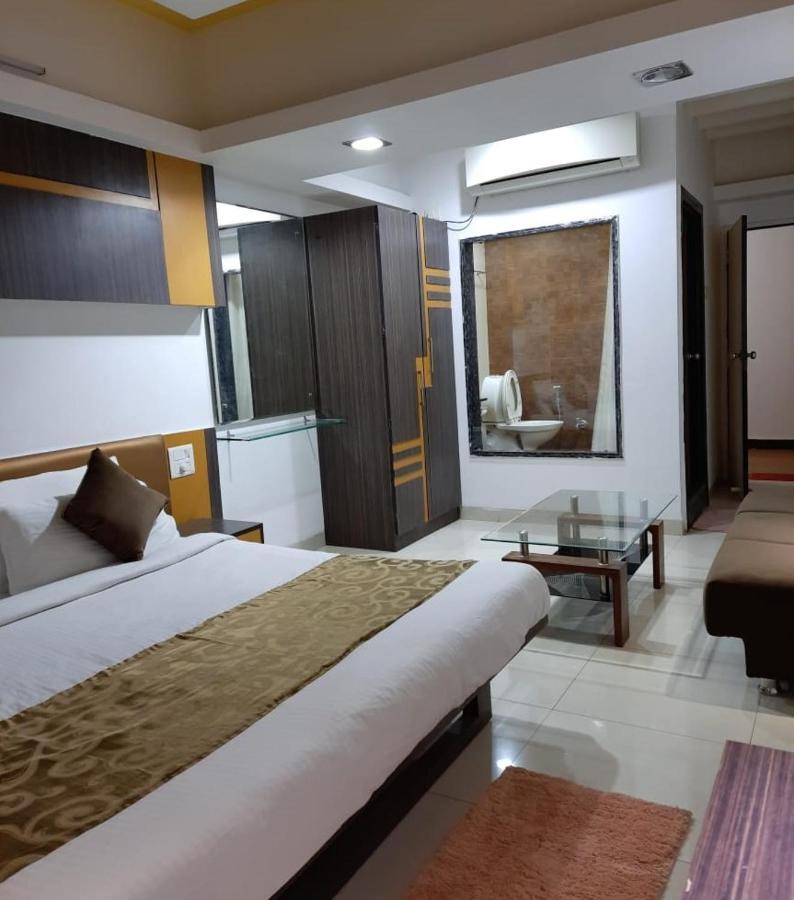 Hotel Grand Suites Індаур Екстер'єр фото