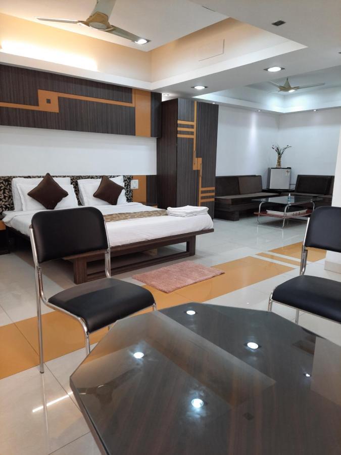 Hotel Grand Suites Індаур Екстер'єр фото